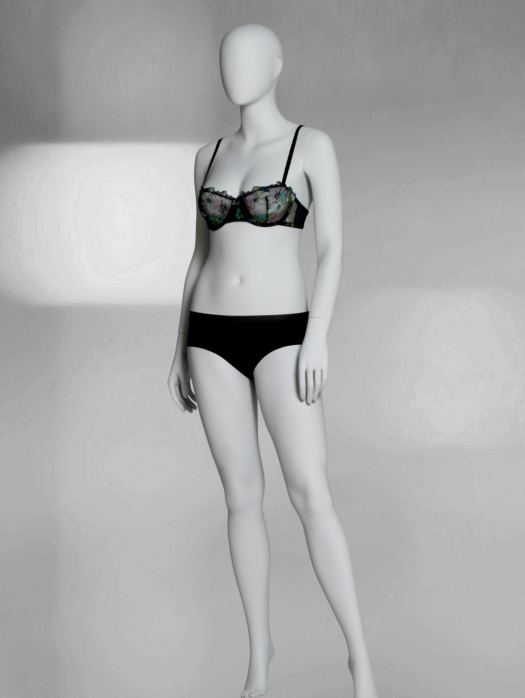 99_105156579_4_Lingerie